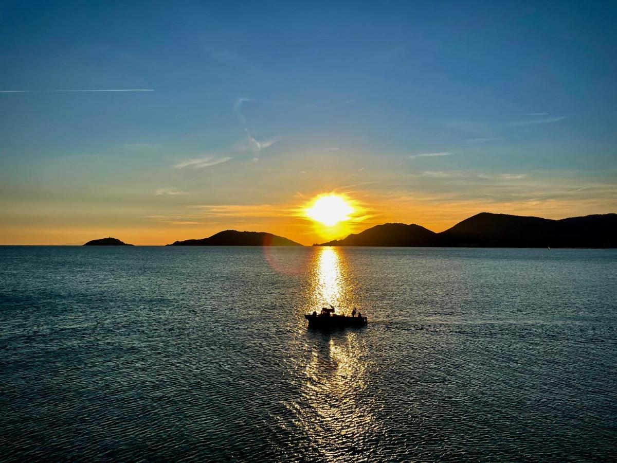 Il Sogno Dei Poeti Lejlighed Lerici Eksteriør billede